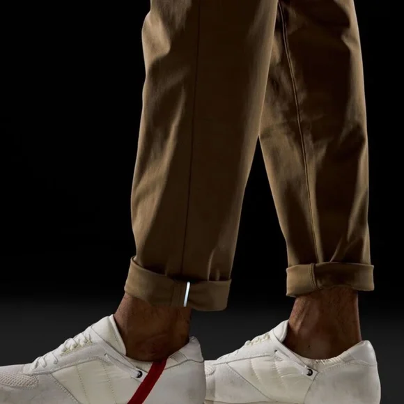 Lululemon Commission Warpstreme Slim Pant - 33x32 - Picture 5 of 10